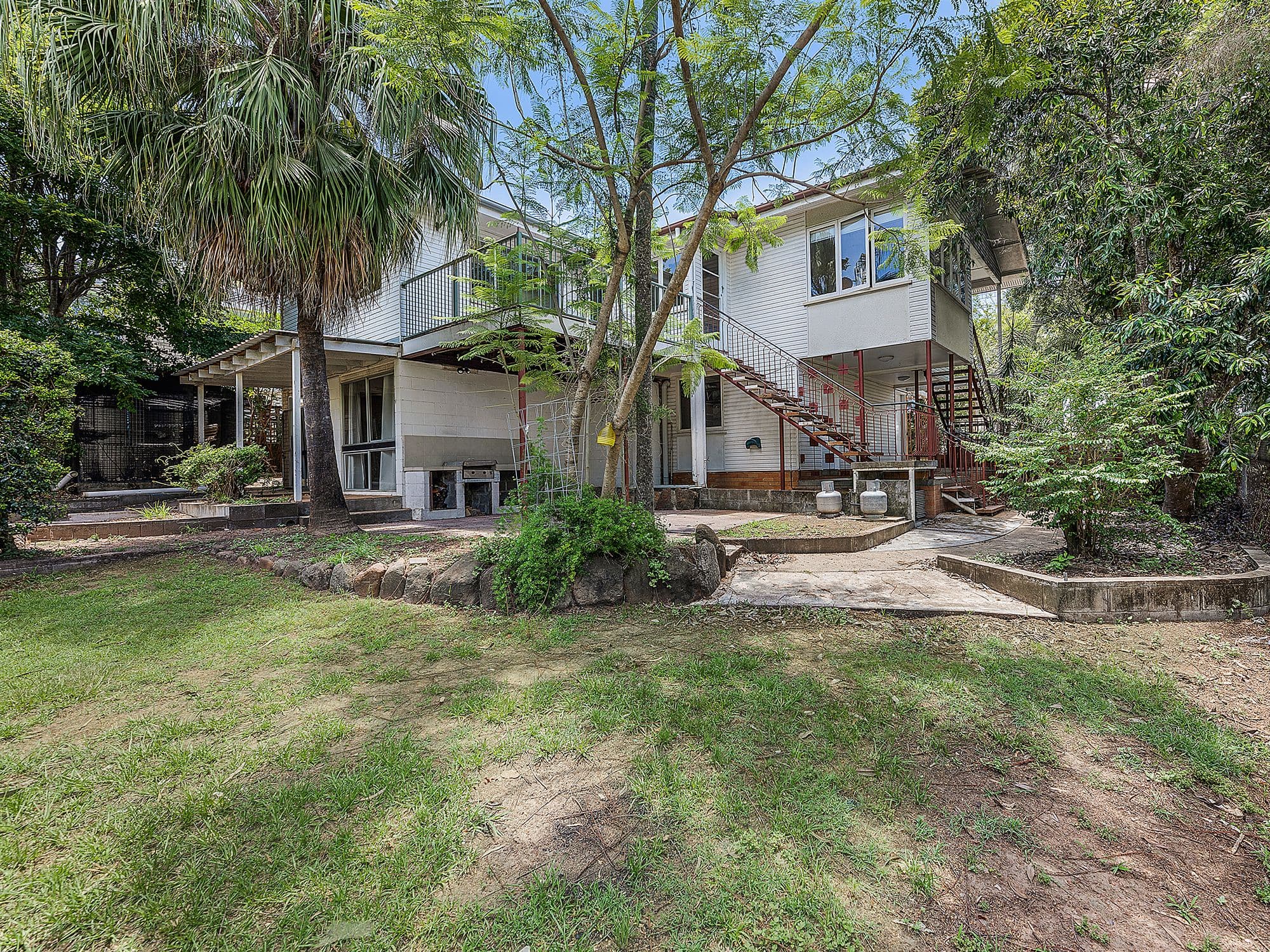 9 Watsonia Drive, Leichhardt QLD 4305, Leichhardt - Thumbnail 2