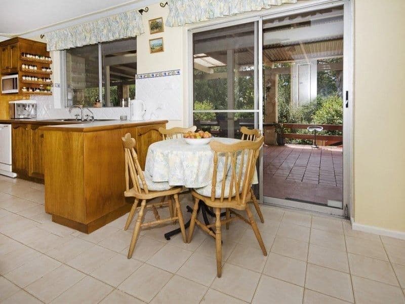 4 Connor Road, LESMURDIE WA 6076, Lesmurdie - Thumbnail 7