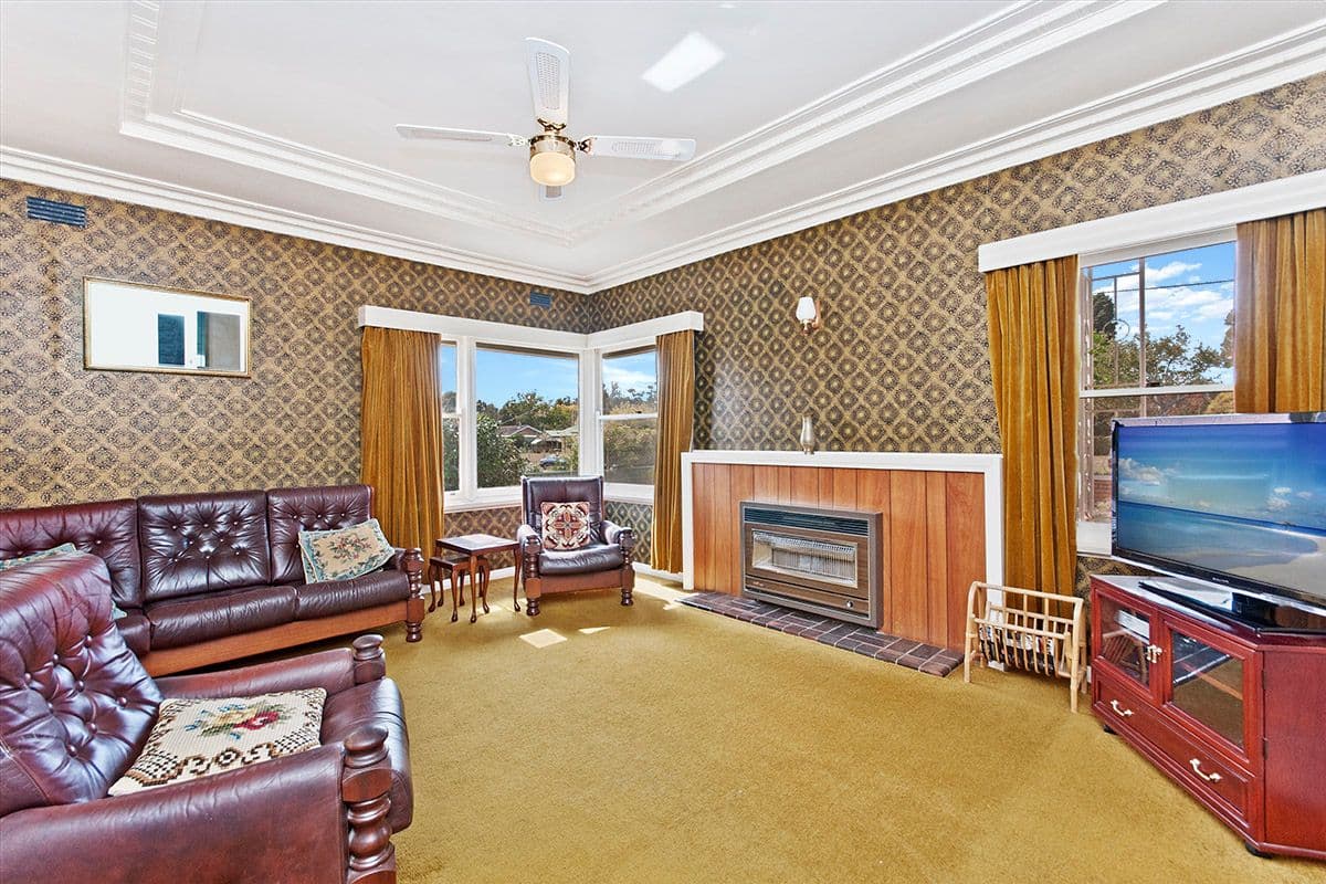 93 Rippon Road, Hamilton VIC 3300, Hamilton - Thumbnail 2