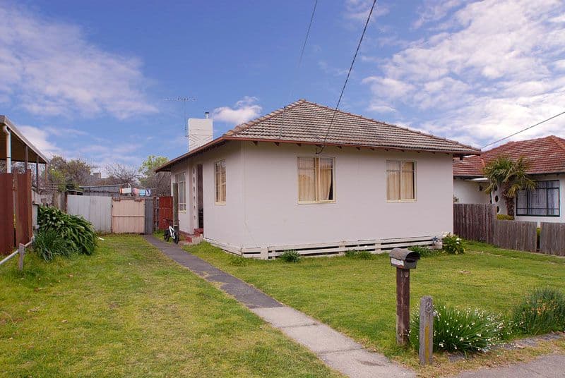 8 Tristania Avenue, DOVETON VIC 3177, Doveton - Image 1