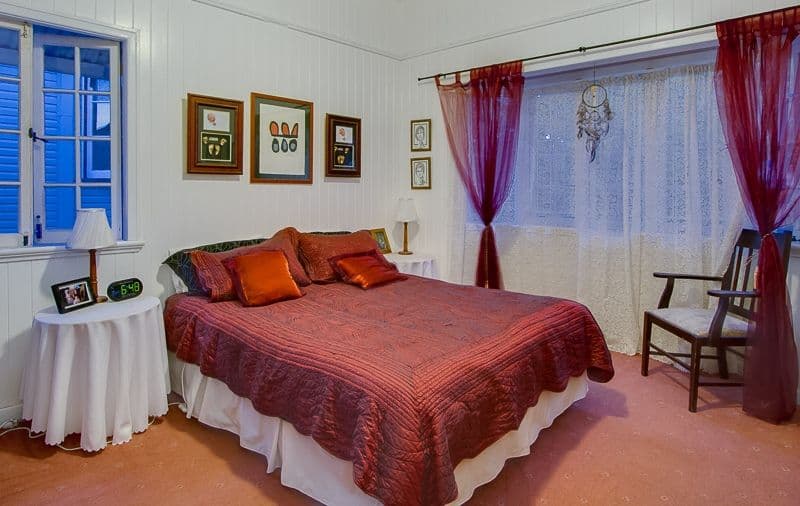 77 Victoria Terrace, GREENSLOPES QLD 4120, Greenslopes - Thumbnail 3