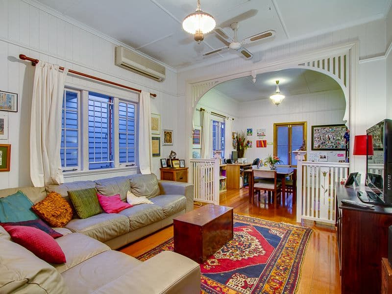 77 Victoria Terrace, GREENSLOPES QLD 4120, Greenslopes - Thumbnail 6
