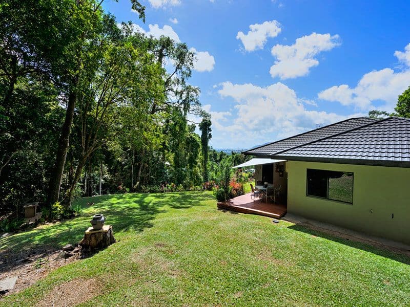 35 Jacana Close, Bayview Heights QLD 4868, Bayview Heights - Thumbnail 2
