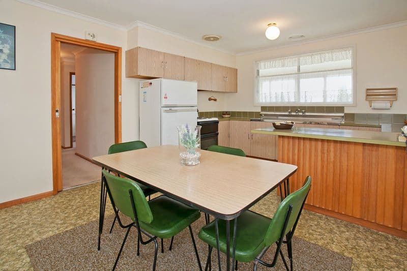 94 Heyers Road, GROVEDALE VIC 3216, Grovedale - Thumbnail 6