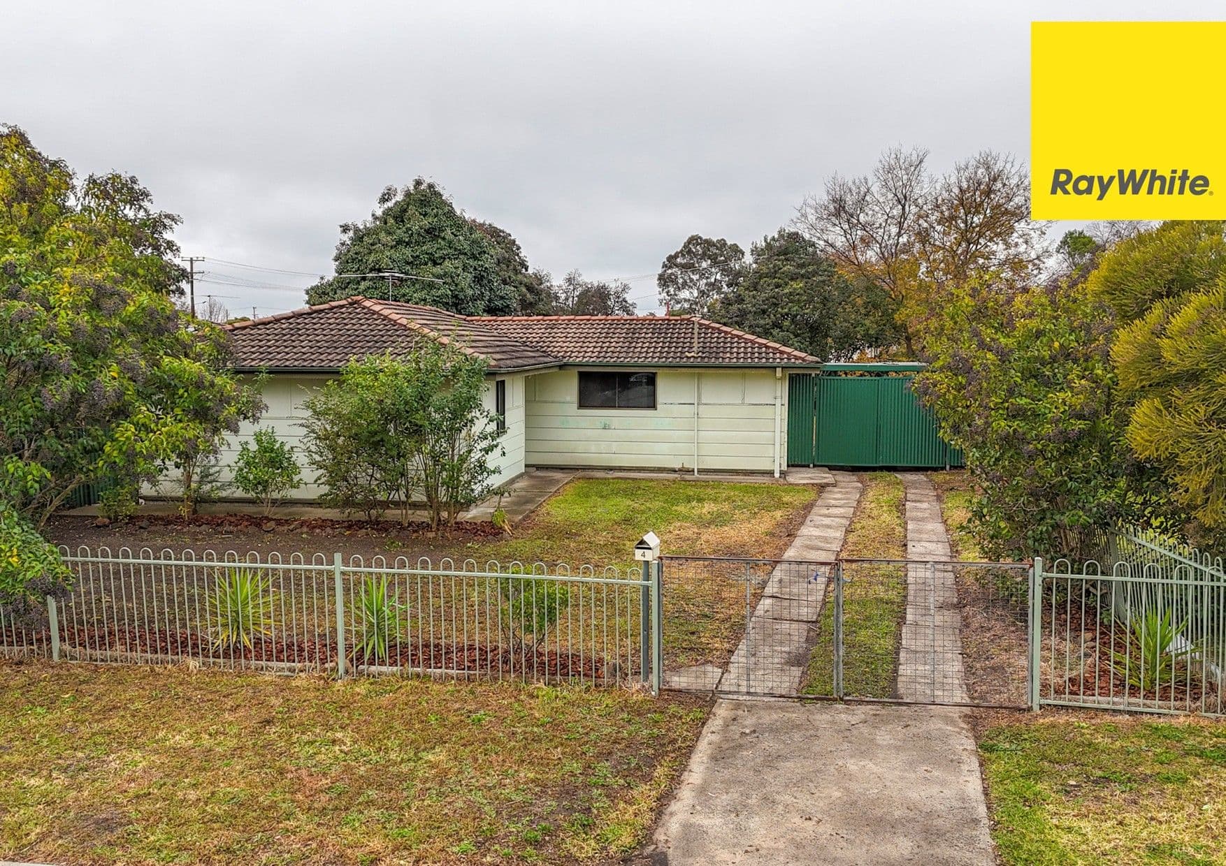4 Waratah Avenue, Inverell NSW 2360, Inverell - Thumbnail 2