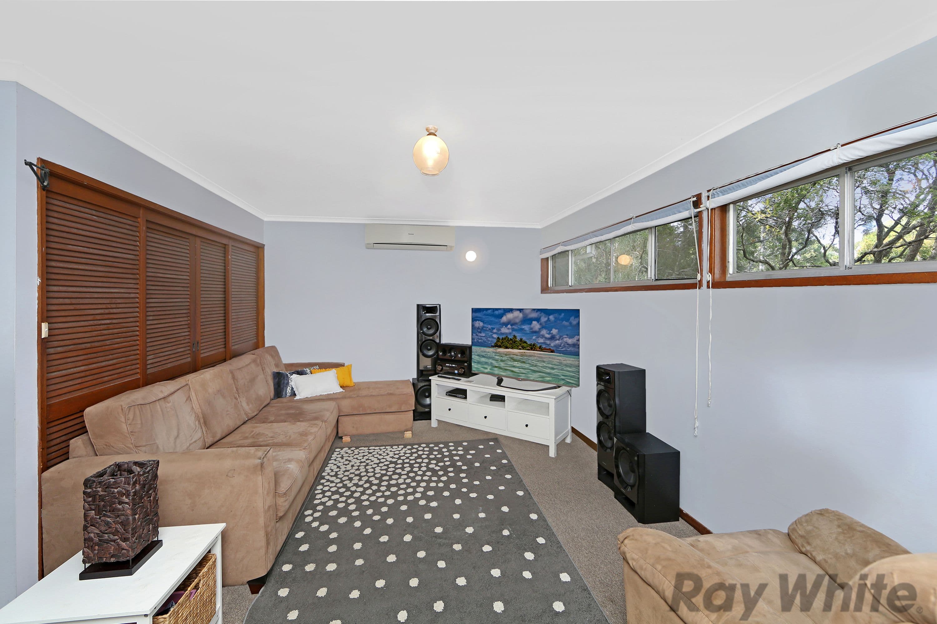 16 Natuna Avenue, Budgewoi - Thumbnail 3