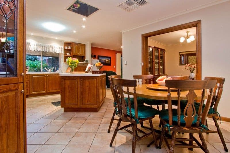 25 Glenwood Crescent, Kidman Park SA 5025, Kidman Park - Thumbnail 3