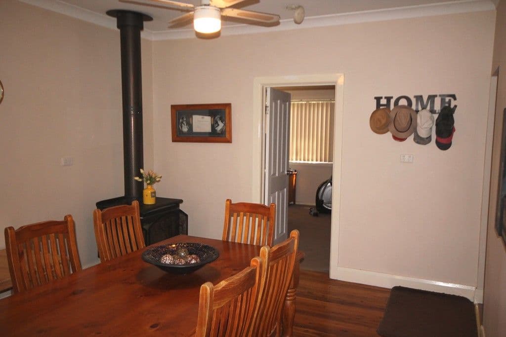 32 Nasmyth Street, Young - Thumbnail 7