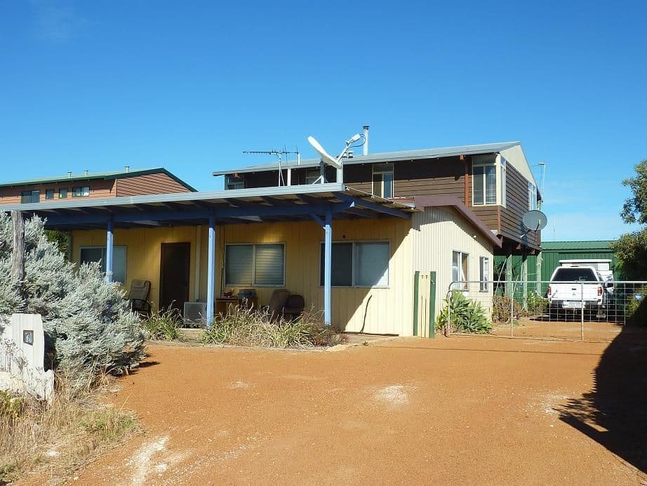 4 Douglas Street, SEABIRD WA 6042, Seabird - Image 1
