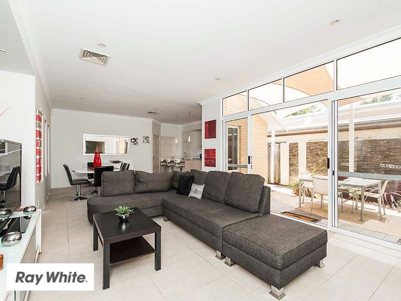 27 Bundaleer Avenue, Ellenbrook WA 6069, Ellenbrook - Image 1