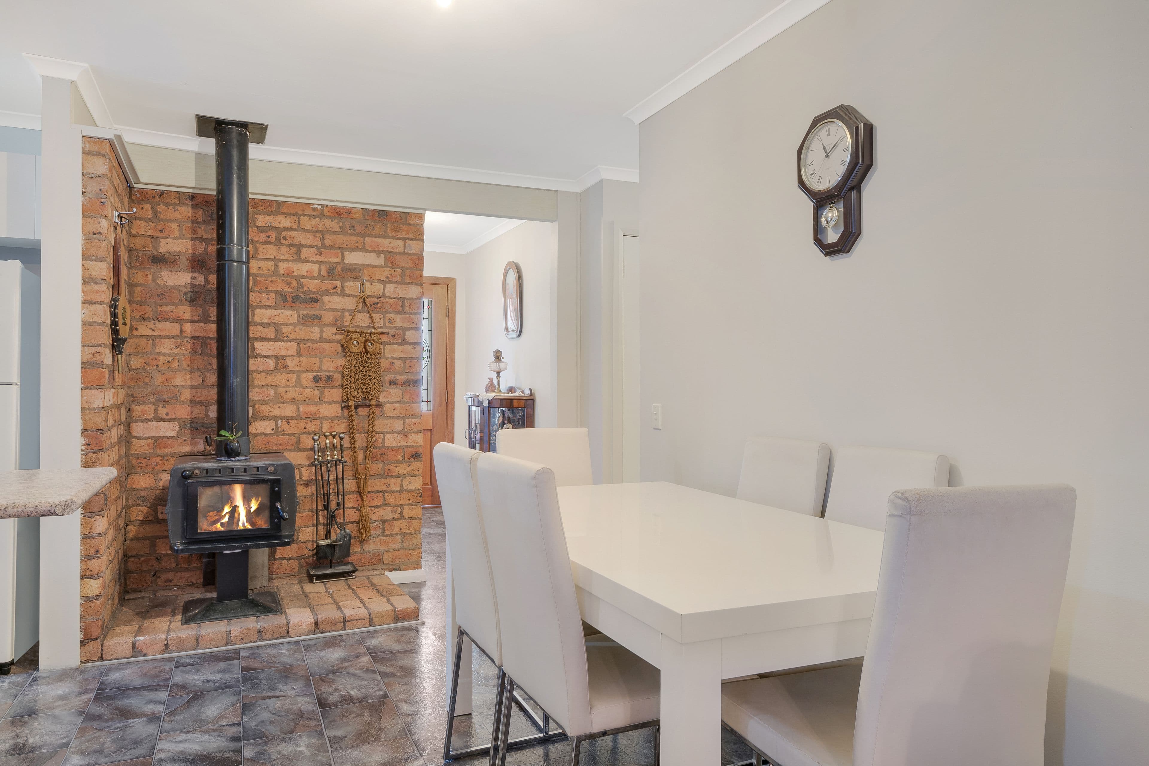 9 Warrina Road, Bradbury NSW 2560, Bradbury - Thumbnail 3