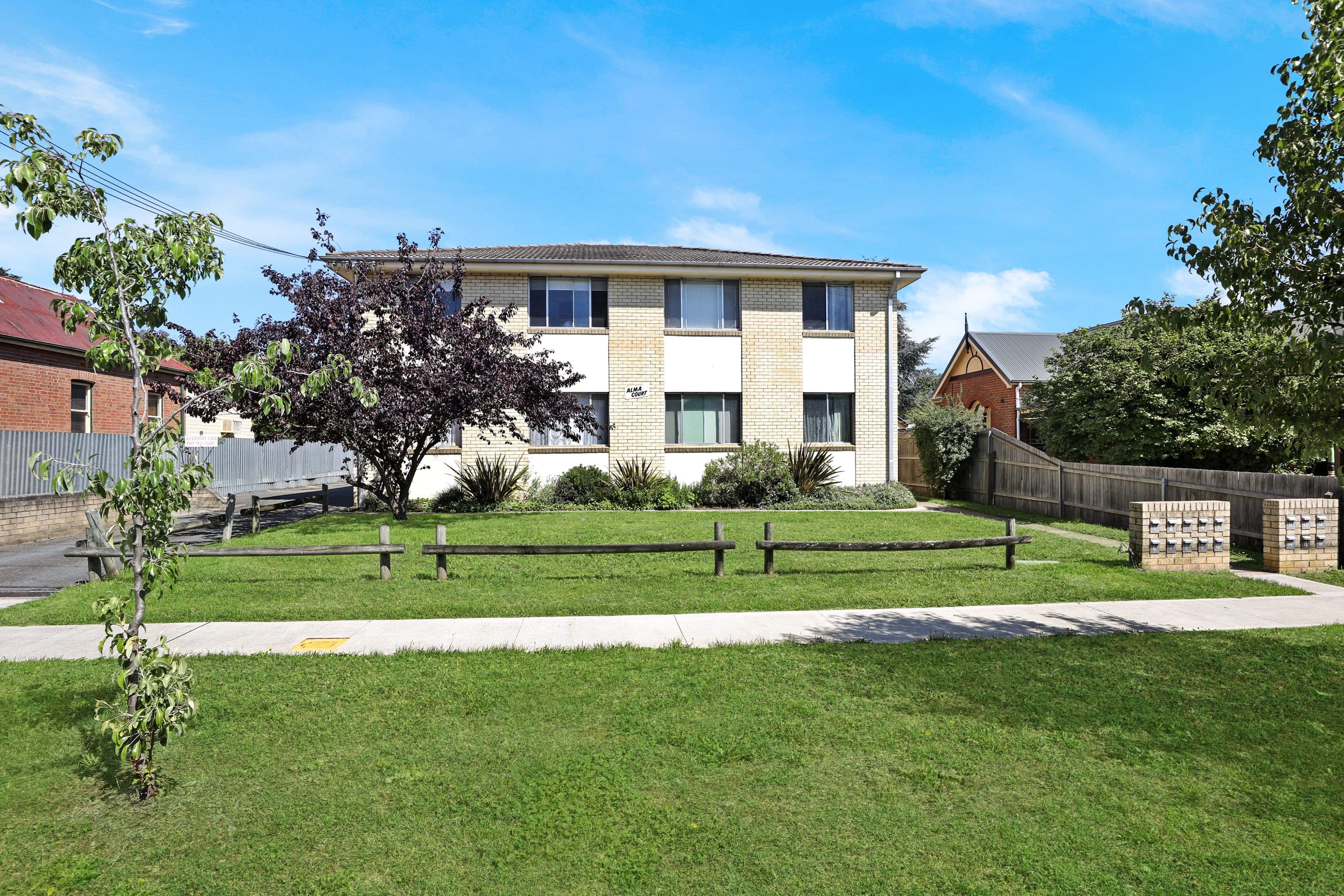 9/212 Cowper Street, Goulburn NSW 2580, Goulburn - Image 1