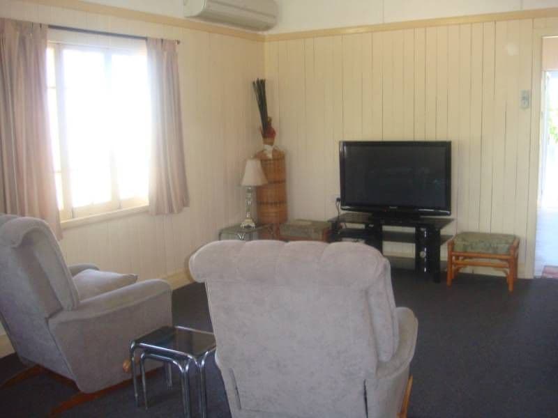 1 Evans Street, CHINCHILLA QLD 4413, Chinchilla - Thumbnail 6