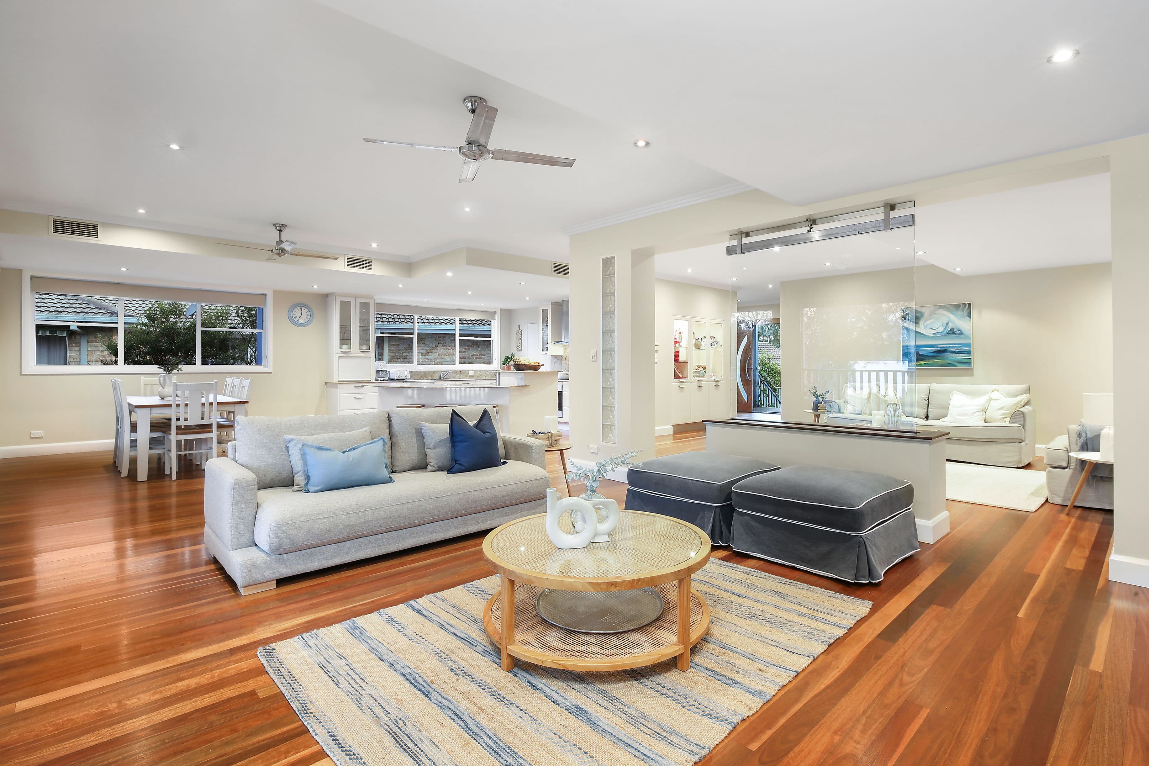 54 Kincumber Crescent, Davistown NSW 2251, Davistown - Thumbnail 3