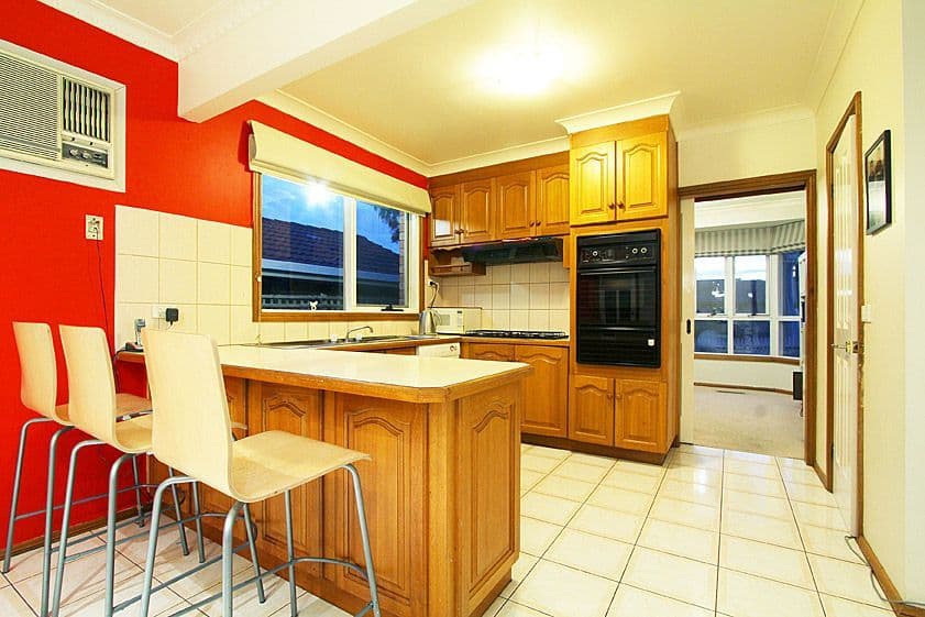 258 Betula Avenue, MILL PARK VIC 3082, Mill Park - Thumbnail 2
