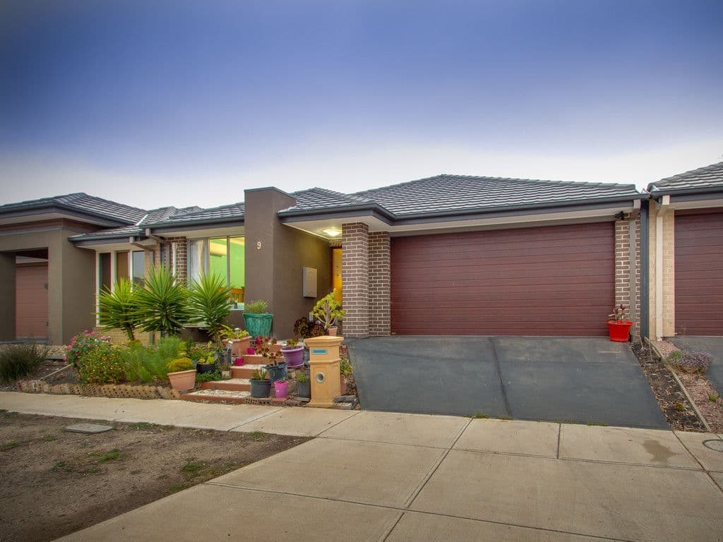 9 Holly Green Circuit, Truganina VIC 3029, Truganina - Image 1