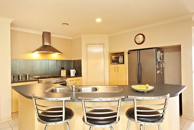 75 Bridgewater Way, TRUGANINA VIC 3029, Truganina - Thumbnail 2
