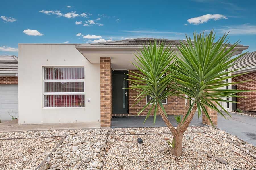 6 Waterway Street, Craigieburn VIC 3064, Craigieburn - Image 1