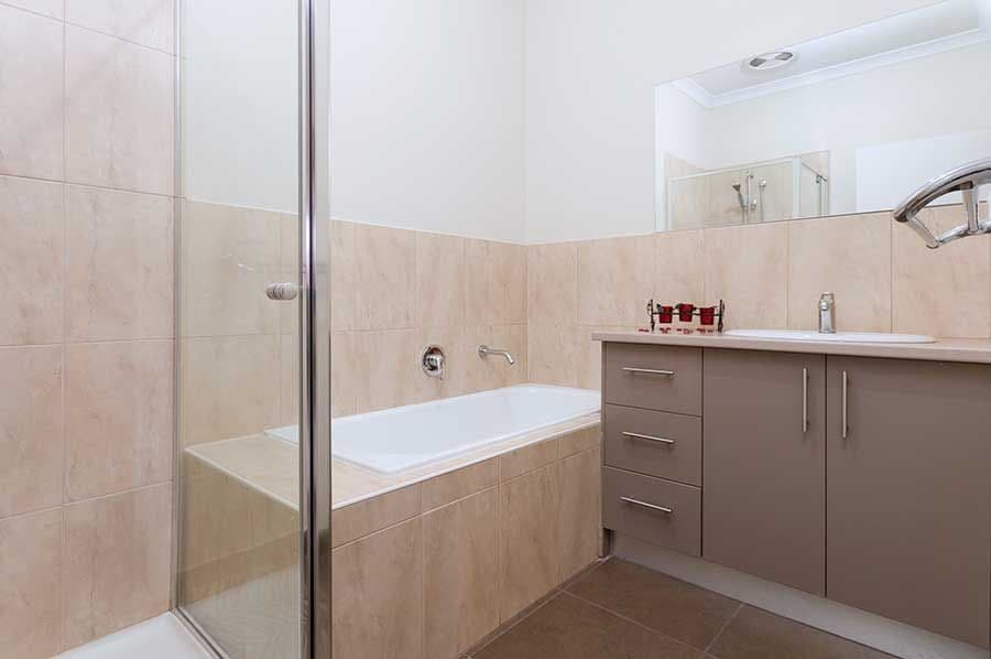 6 Waterway Street, Craigieburn VIC 3064, Craigieburn - Thumbnail 6