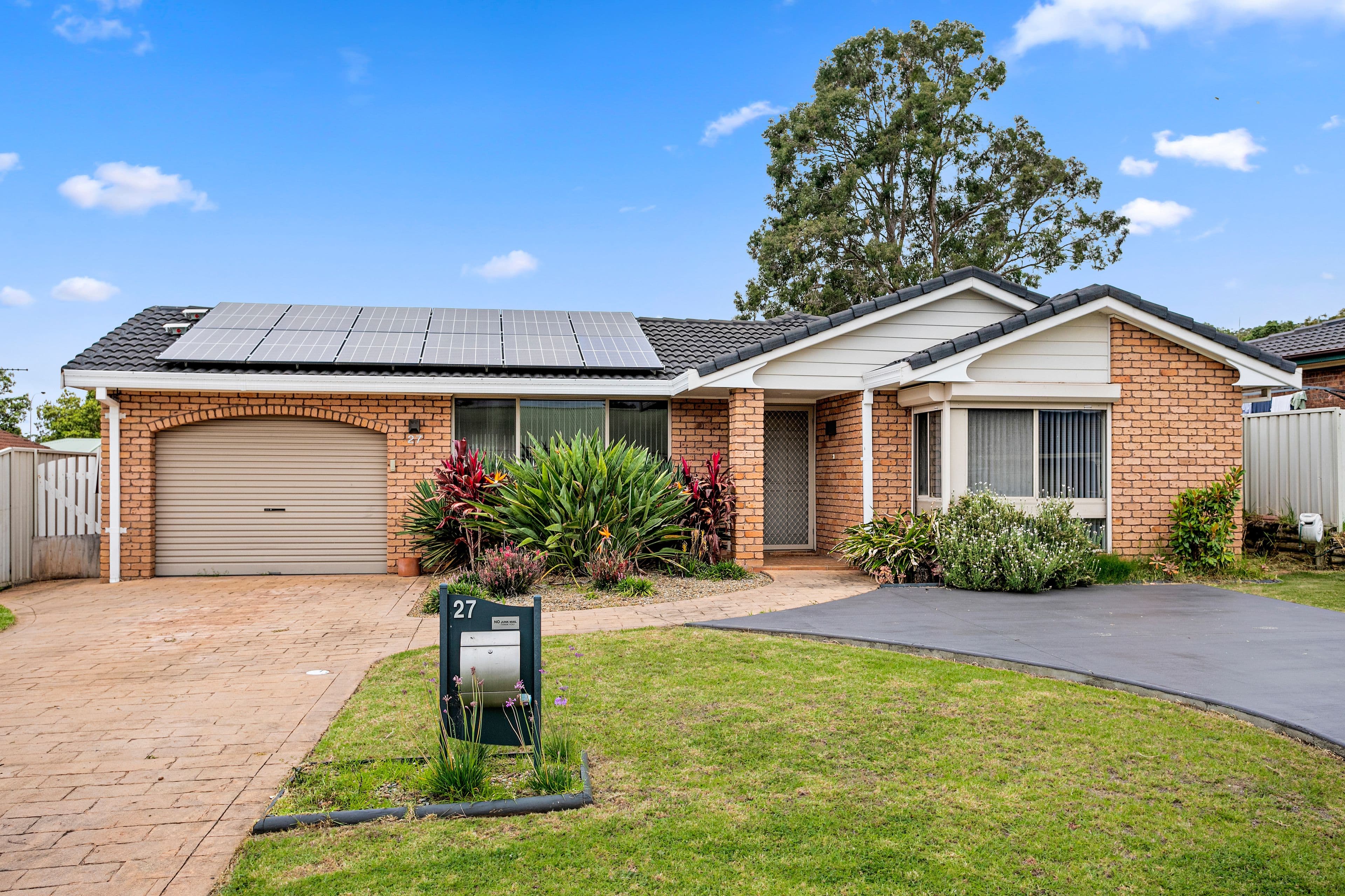 27 Charlotte Crescent, Albion Park NSW 2527, Albion Park - Image 1