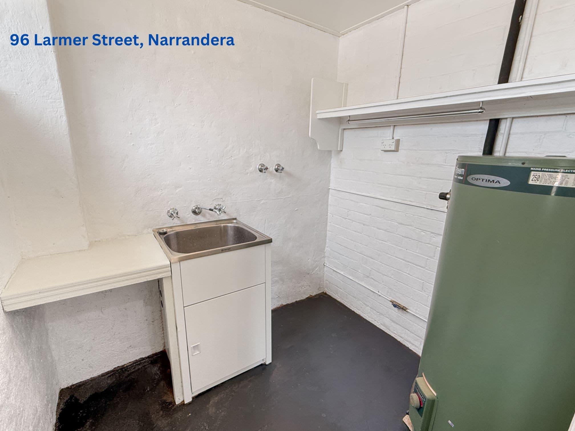 90-96 LARMER STREET, Narrandera, Narrandera - Thumbnail 5