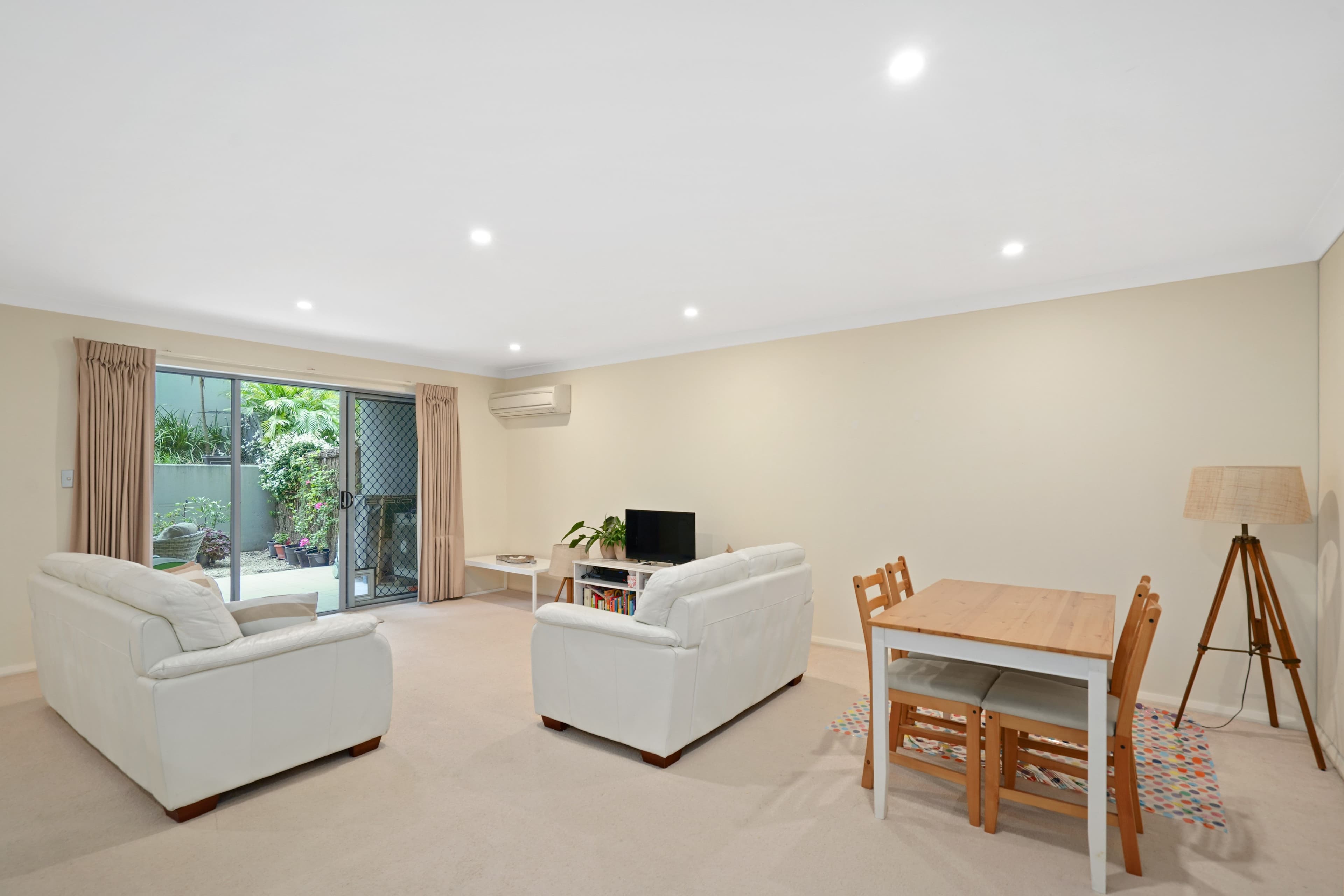 13-15 Moore Street, West Gosford NSW 2250, West Gosford - Thumbnail 2