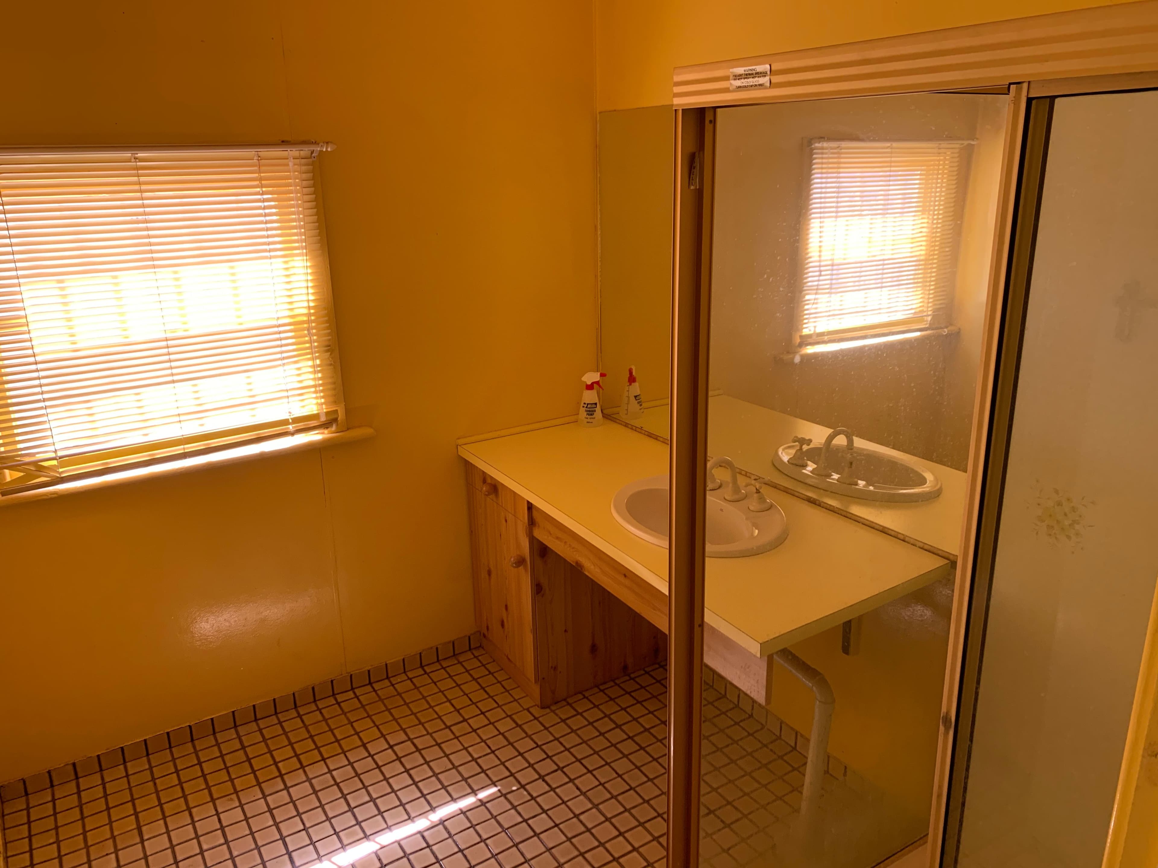 618 O'Neil Street, Broken Hill NSW 2880, Broken Hill - Thumbnail 2