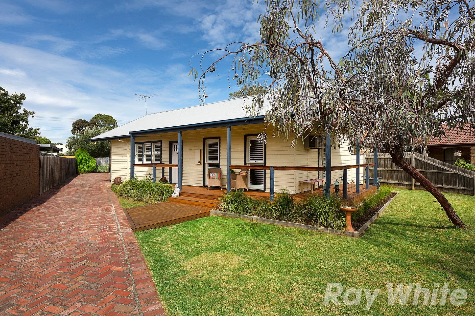 6 Genine Avenue, Heatherton VIC 3202, Heatherton - Thumbnail 2