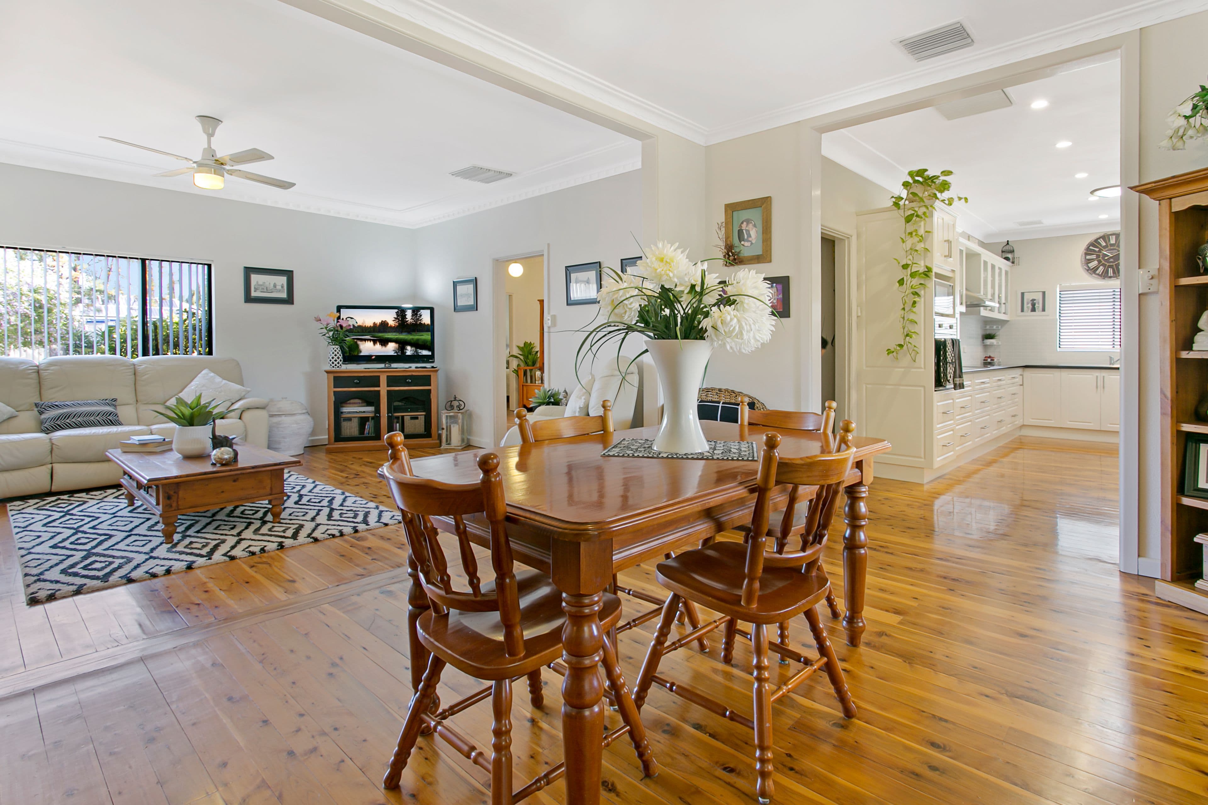 4 Robyn Street, Tamworth NSW 2340, Tamworth - Thumbnail 4