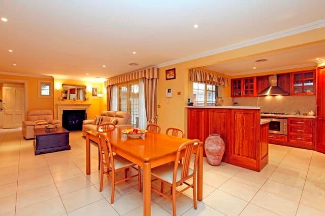 45 Forman Street, WESTMEADOWS VIC 3049, Westmeadows - Thumbnail 4