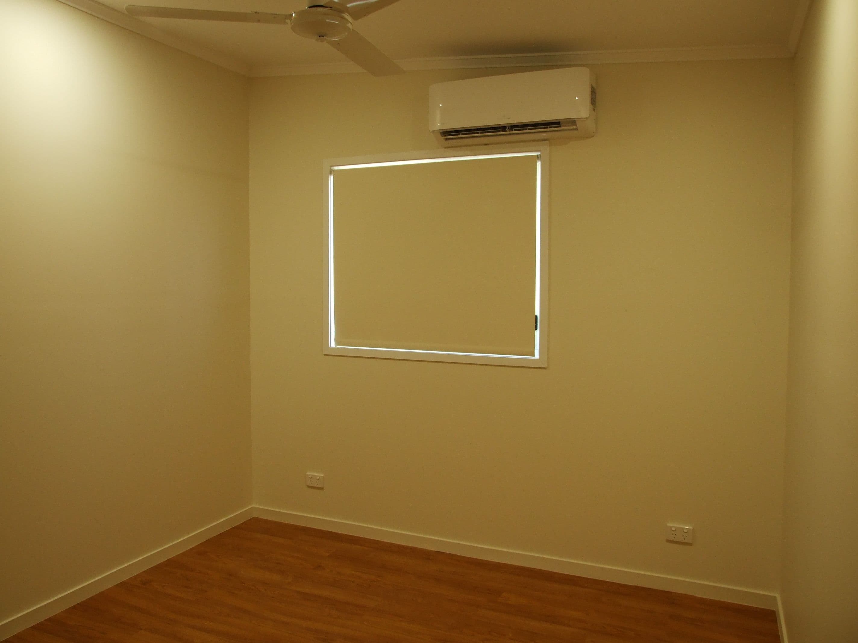 22 Robin Road, Longreach QLD 4730, Longreach - Thumbnail 6