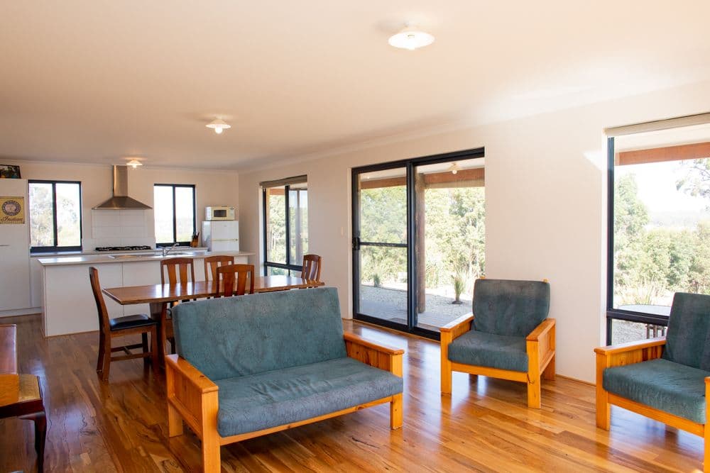 14 Woodlands View, Bridgetown WA 6255, Bridgetown - Thumbnail 6