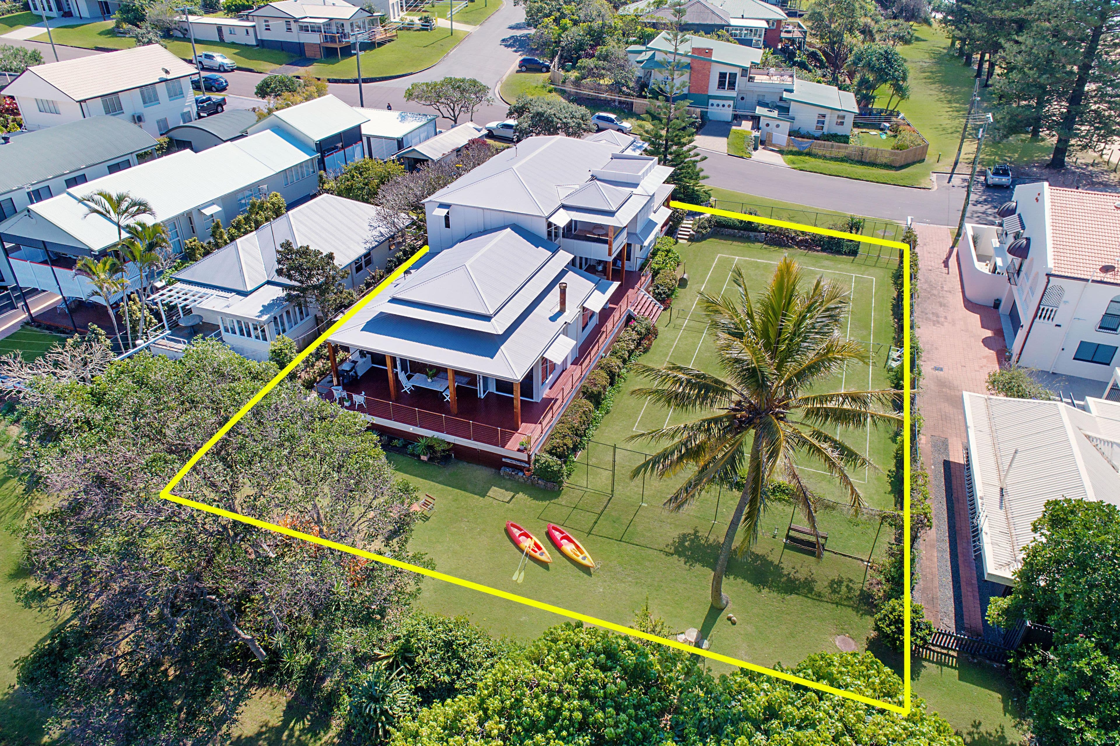 6 Cooroora Street, Dicky Beach QLD 4551, Dicky Beach - Thumbnail 3