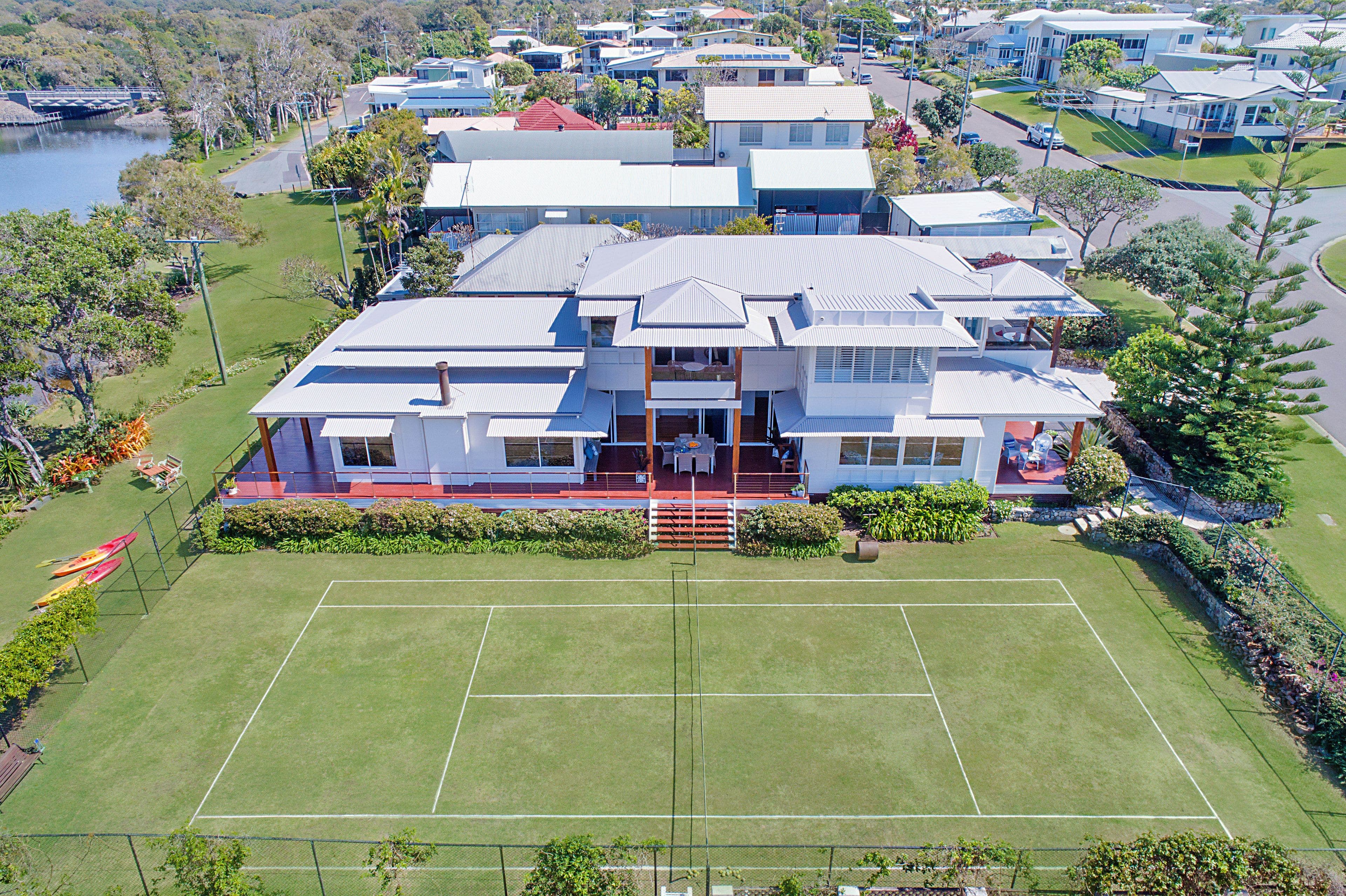 6 Cooroora Street, Dicky Beach QLD 4551, Dicky Beach - Thumbnail 5