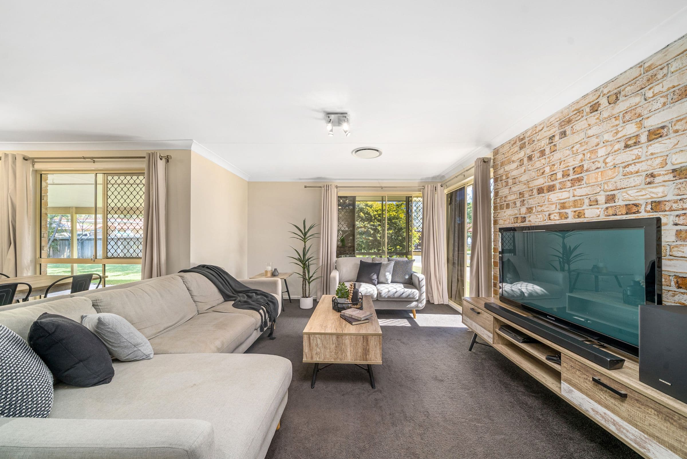 1 Clarissa Close, Bracken Ridge QLD 4017, Bracken Ridge - Thumbnail 2