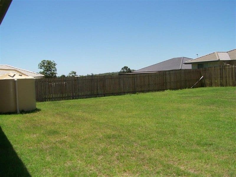 18 Jamie Crescent, GRACEMERE QLD 4702, Gracemere - Thumbnail 2