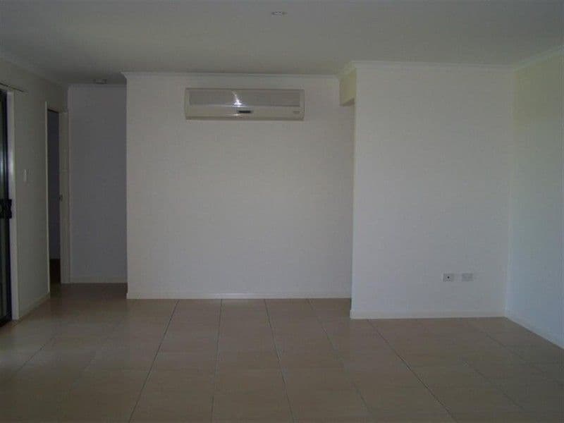 18 Jamie Crescent, GRACEMERE QLD 4702, Gracemere - Thumbnail 6
