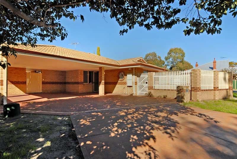 12 McLachlan Circuit, Willow Vale, QLD, 4209, Willow Vale - Thumbnail 2
