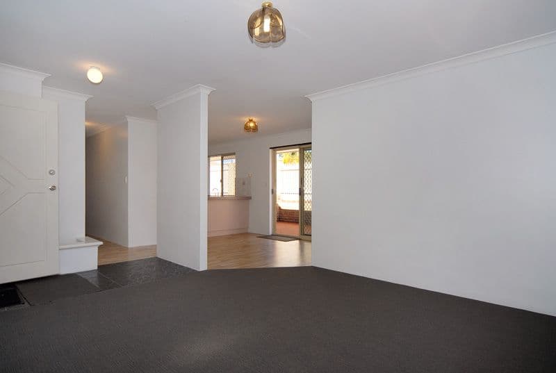 12 McLachlan Circuit, Willow Vale, QLD, 4209, Willow Vale - Thumbnail 6