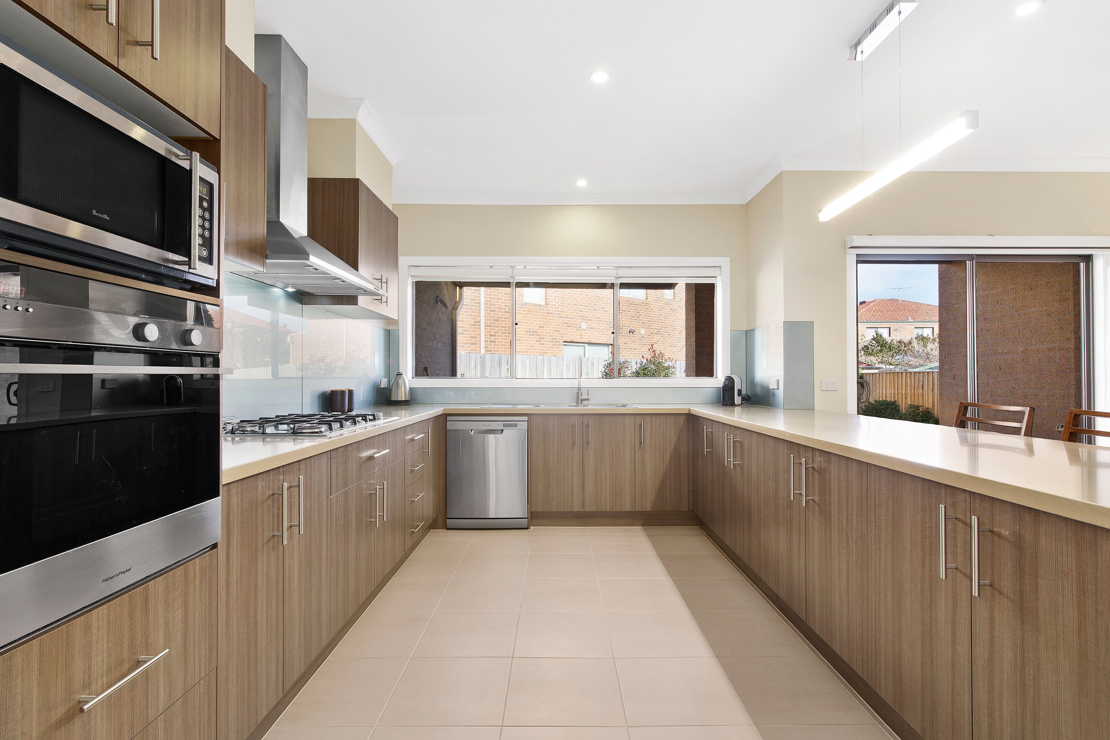 15 Randell Court, Mill Park VIC 3082, Mill Park - Thumbnail 3