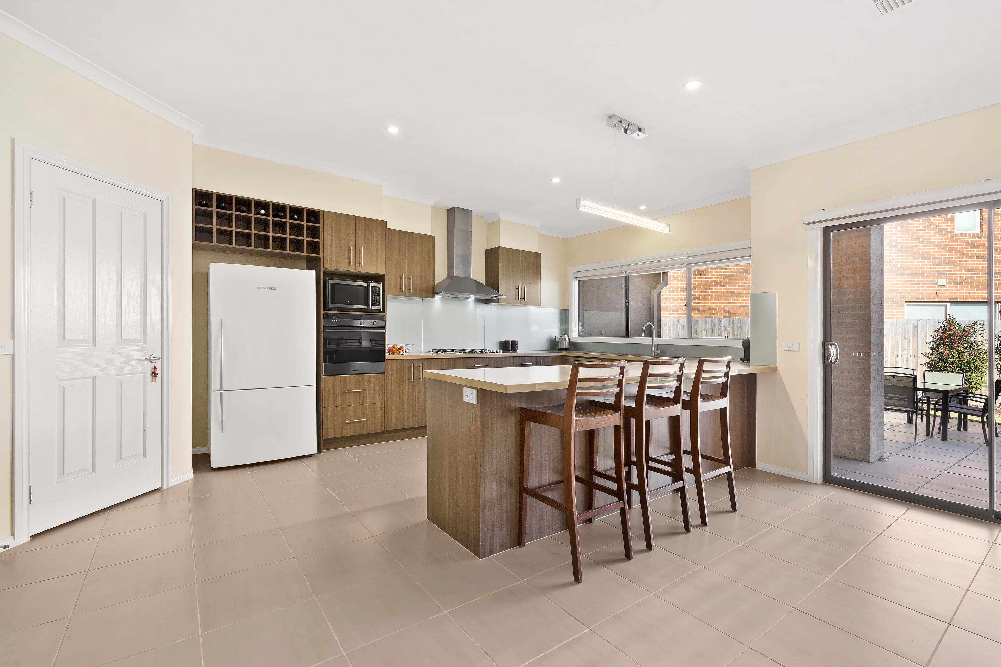 15 Randell Court, Mill Park VIC 3082, Mill Park - Thumbnail 4