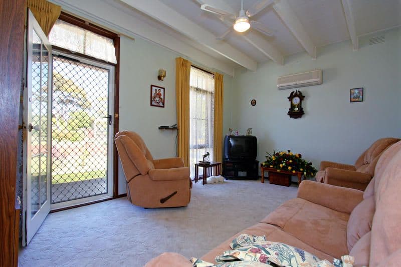 47 Solander Street, DROMANA VIC 3936, Dromana - Thumbnail 2
