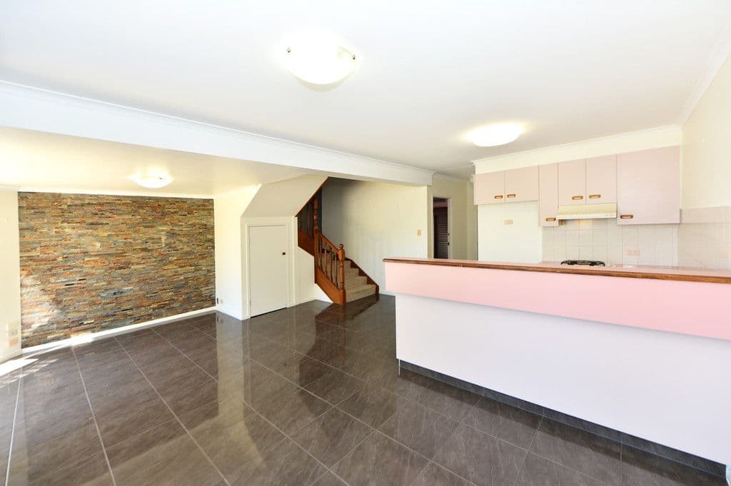 247 Herries Street, Newtown QLD 4350, Newtown - Thumbnail 2