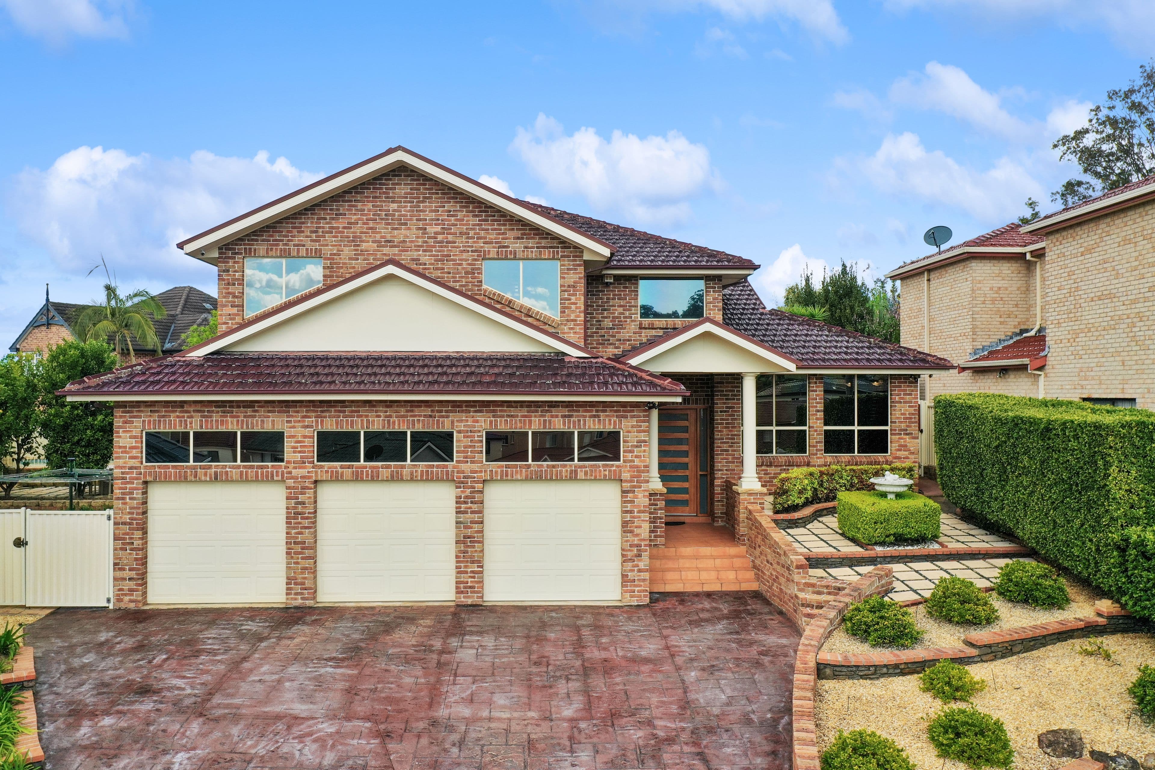 10 Philippa Close, Cecil Hills NSW 2171, Cecil Hills - Thumbnail 2