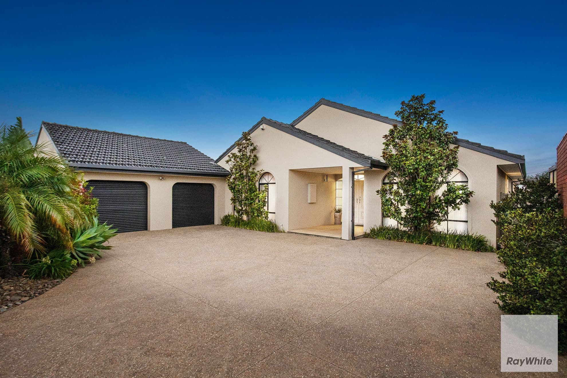 40 Truro Crescent, Taylors Lakes VIC 3038, Taylors Lakes - Image 1