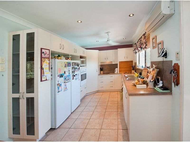77 Kershaw Street, PARK AVENUE QLD 4701, Park Avenue - Thumbnail 2