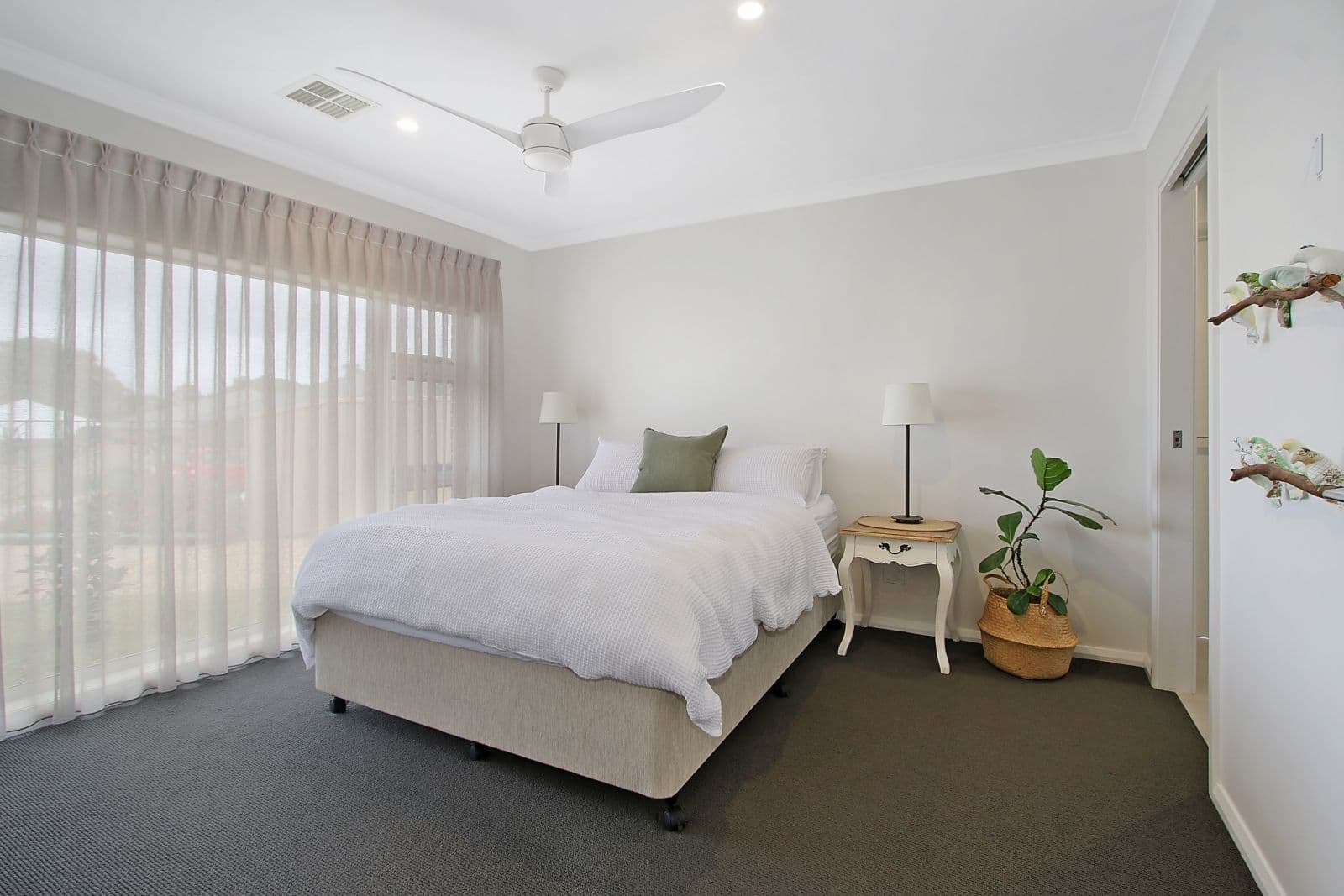 6 Dwyer Place, Thurgoona NSW 2640, Thurgoona - Thumbnail 3