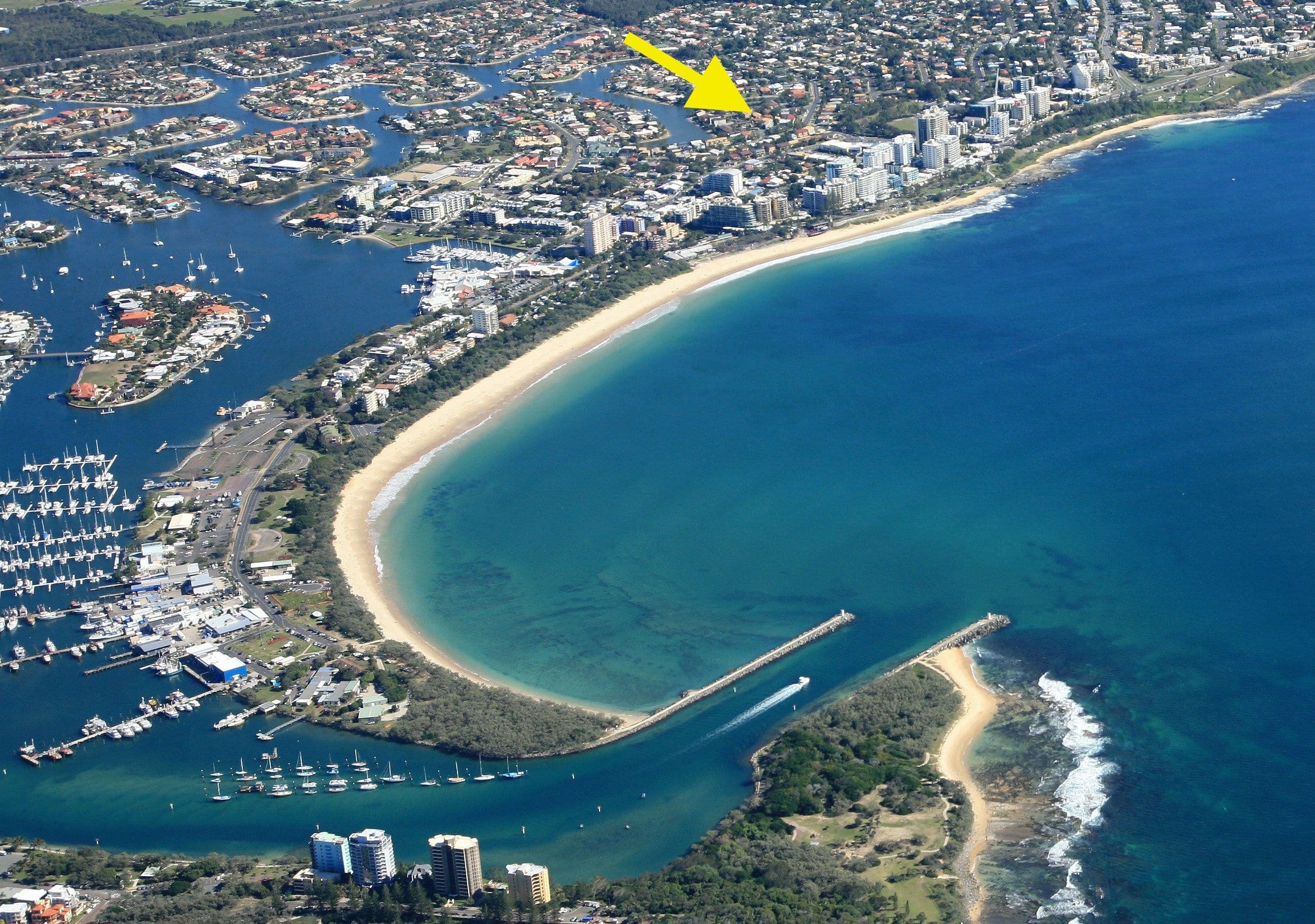 10 Barooga Crescent, Mooloolaba QLD 4557, Mooloolaba - Thumbnail 2