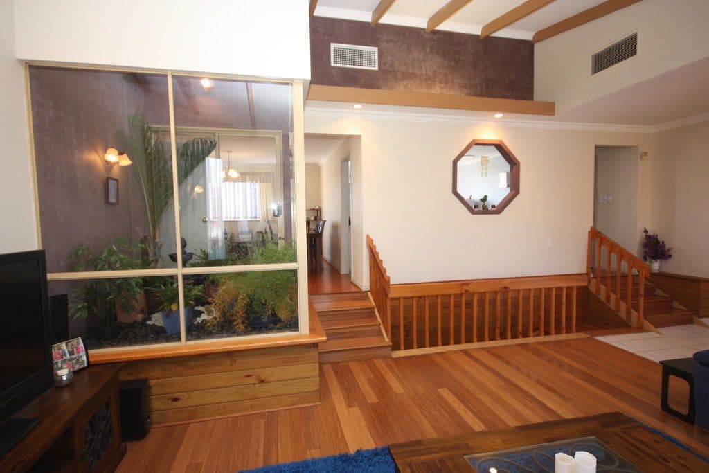 27 Rhine Crescent, Beechboro WA 6063, Beechboro - Thumbnail 3