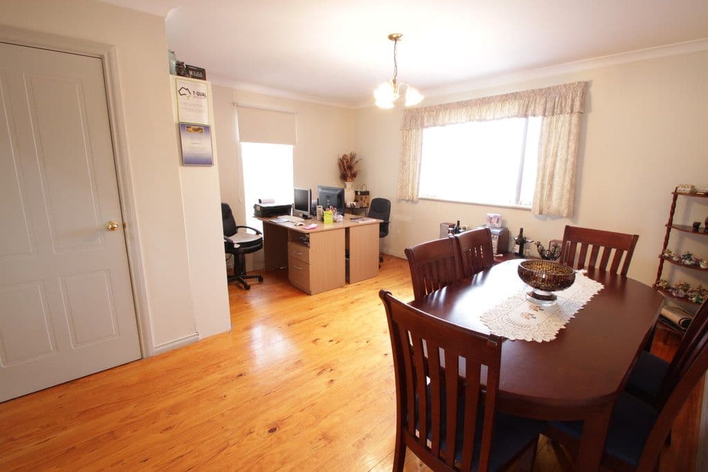 27 Rhine Crescent, Beechboro WA 6063, Beechboro - Thumbnail 5